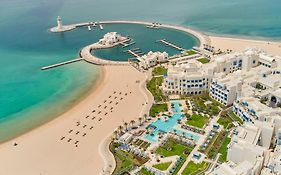 Hilton Salwa Beach